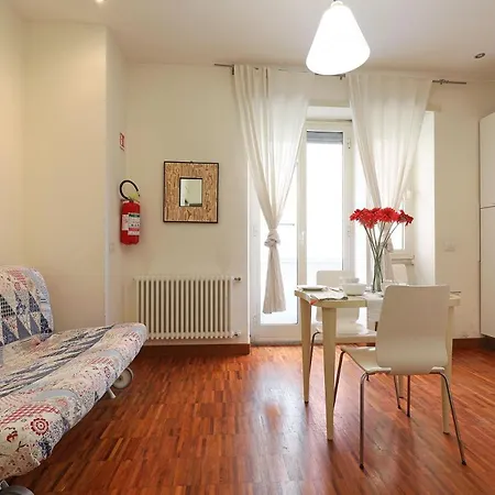 Campani 13 * Rome