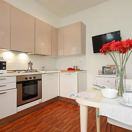 Campani 13 Apartment